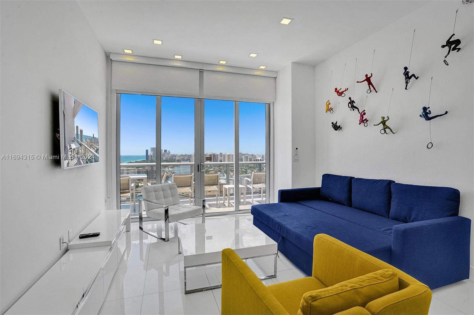 BEACHWALK CONDOMINIUM - Residential Lease