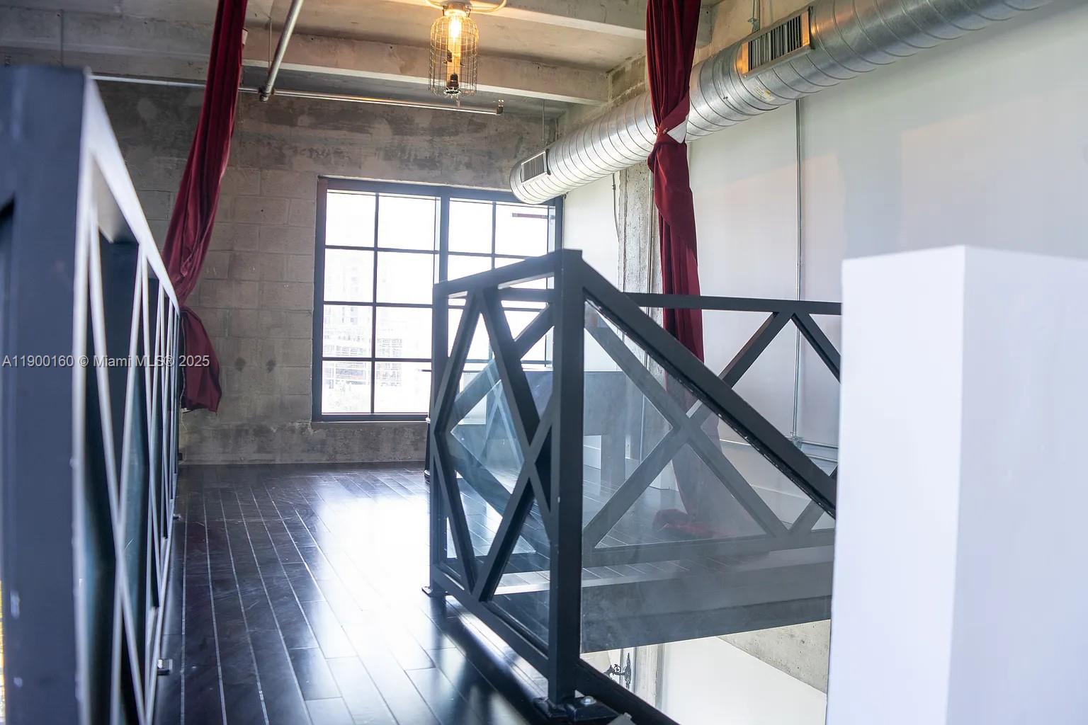 PARC LOFTS CONDO - Residential Lease