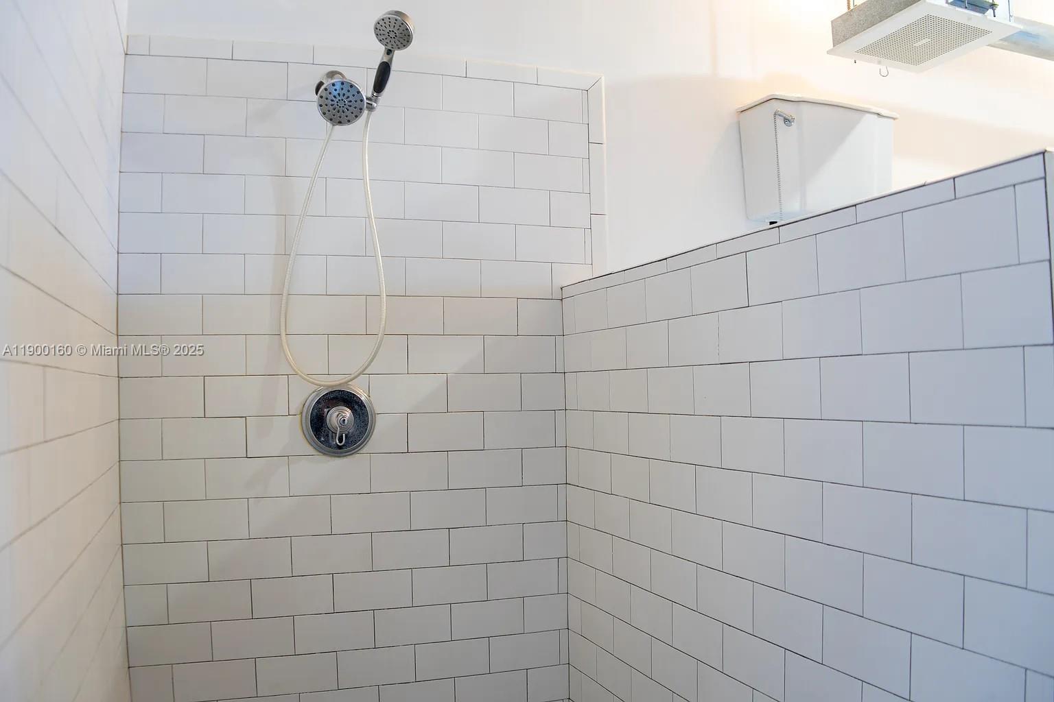 PARC LOFTS CONDO - Residential Lease