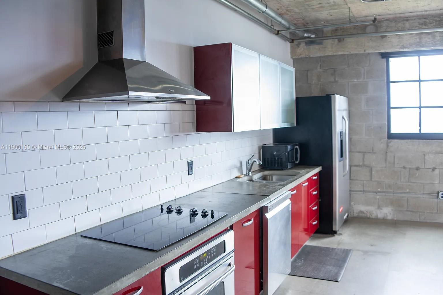 PARC LOFTS CONDO - Residential Lease