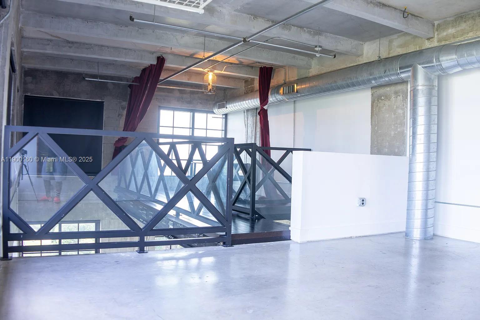 PARC LOFTS CONDO - Residential Lease