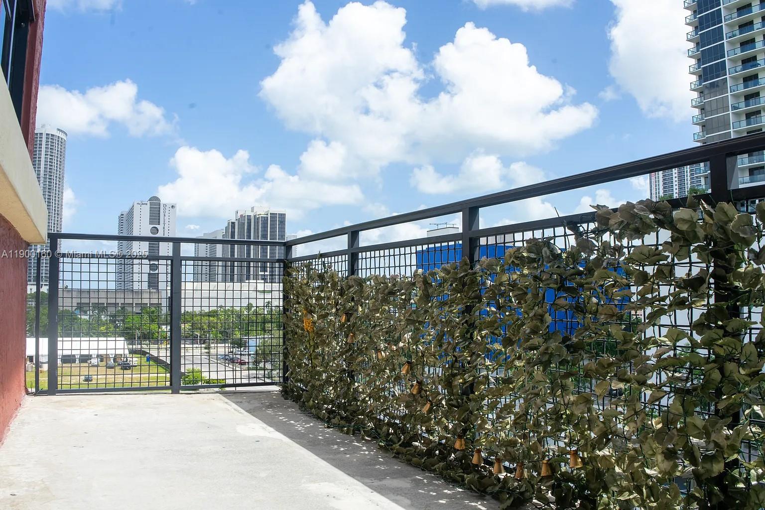 PARC LOFTS CONDO - Residential Lease