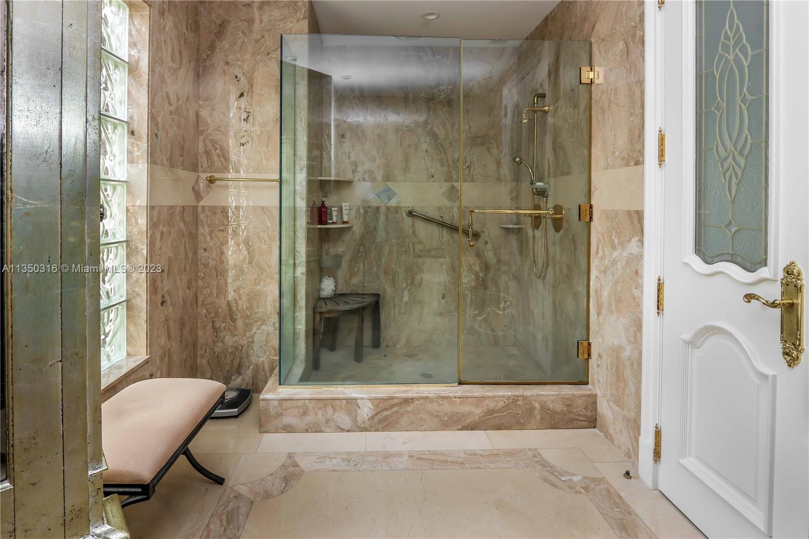 HOLLYWOOD LAKES SEC - Residential