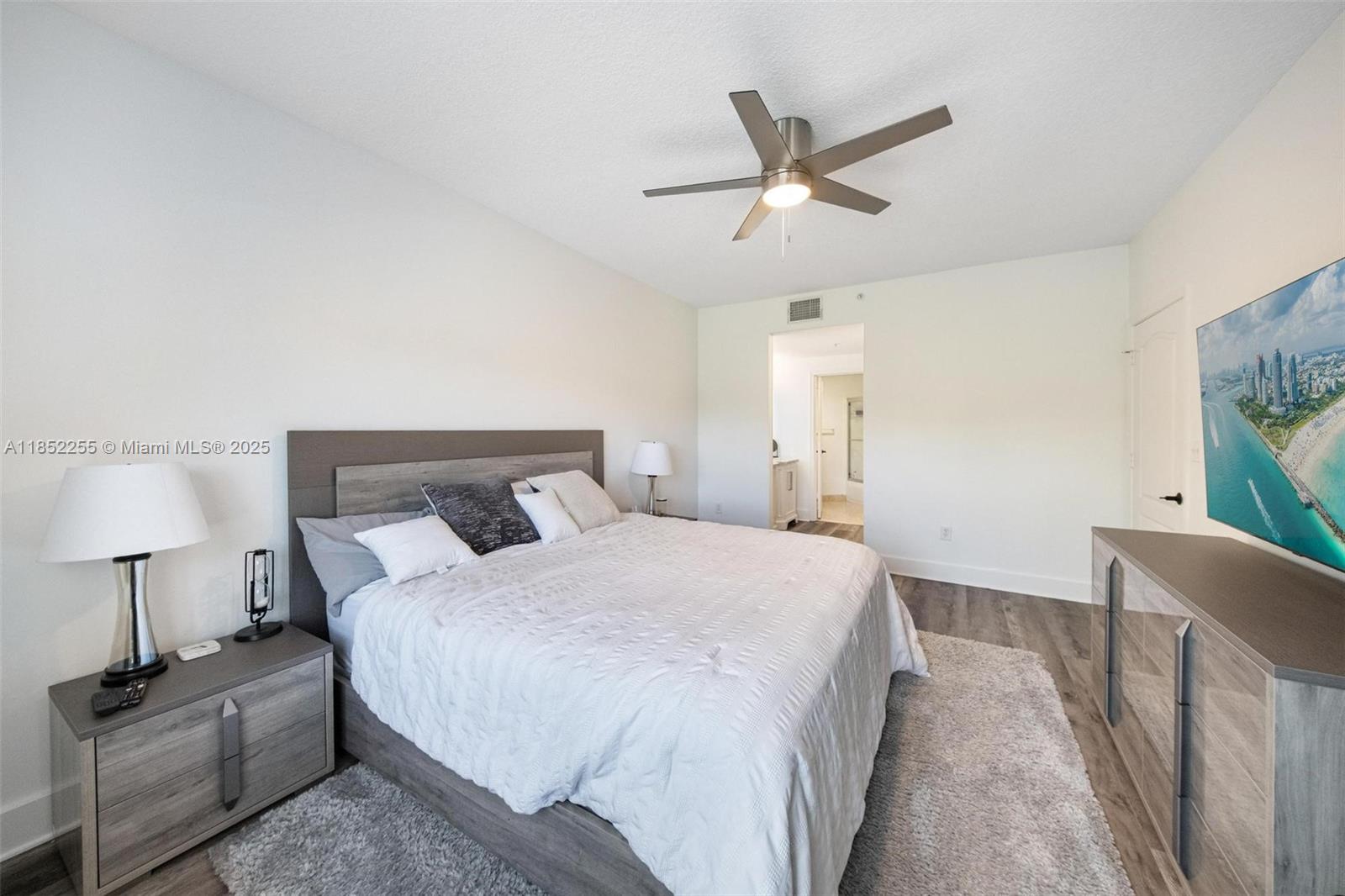 OCEAN TRACE CONDO - Residential