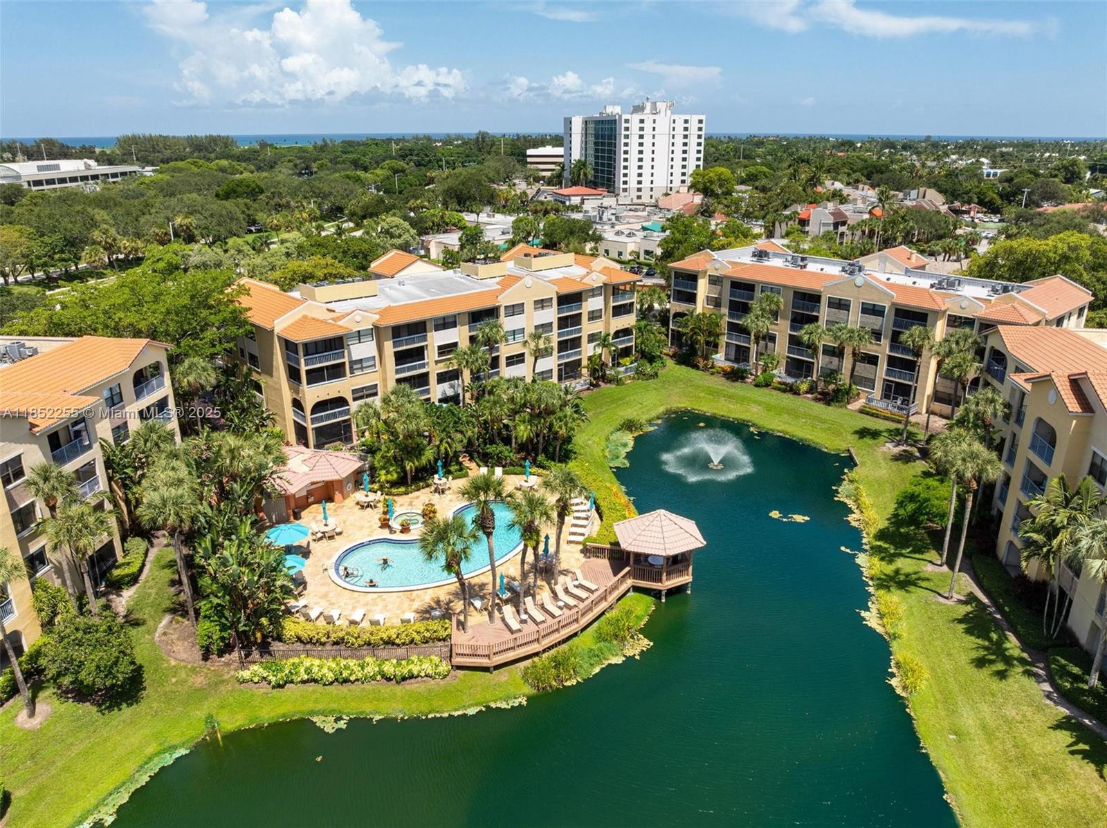 OCEAN TRACE CONDO - Residential