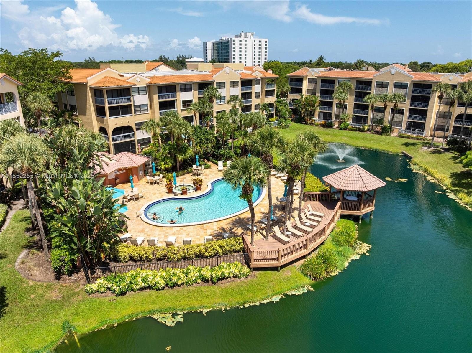 OCEAN TRACE CONDO - Residential