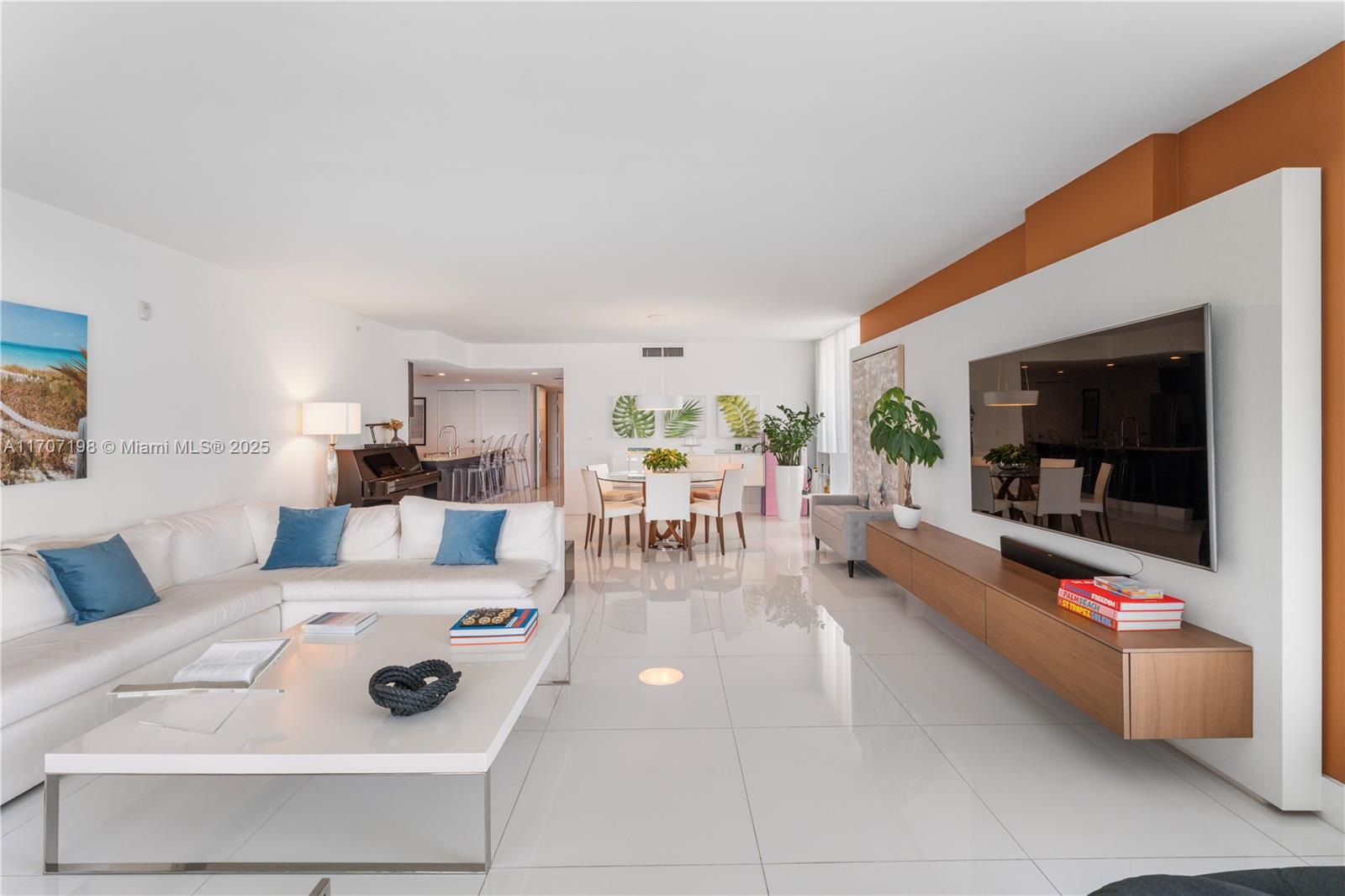 9400 W Bay Harbor Dr 401