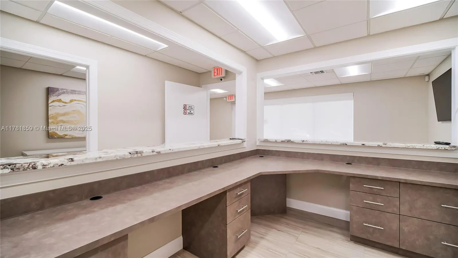 Plantation, Florida 33324, United States, ,Commercial,Active,107852