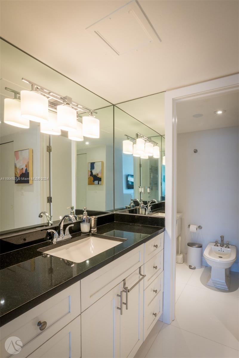 KEY BISCAYNE COMMODORE CL - Residential Lease