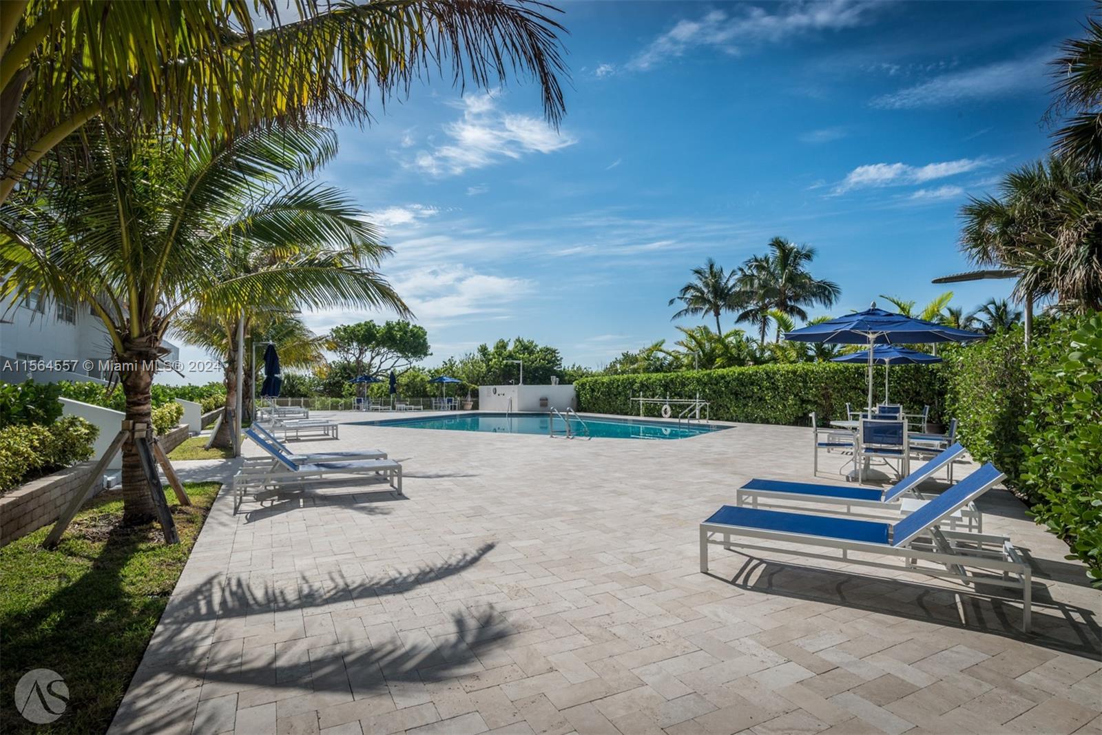 KEY BISCAYNE COMMODORE CL - Residential Lease