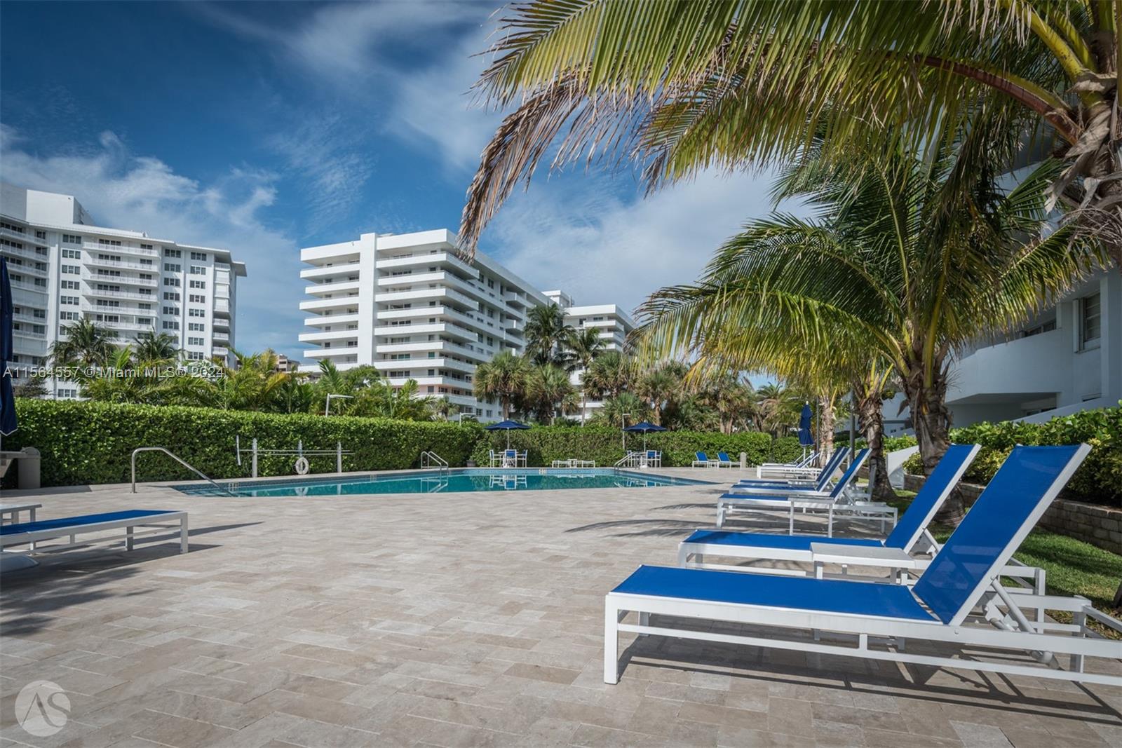 KEY BISCAYNE COMMODORE CL - Residential Lease