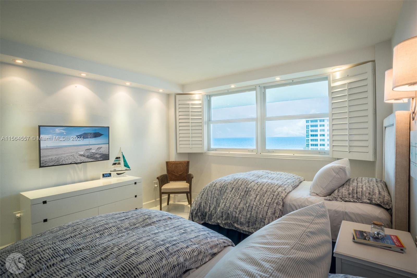 KEY BISCAYNE COMMODORE CL - Residential Lease