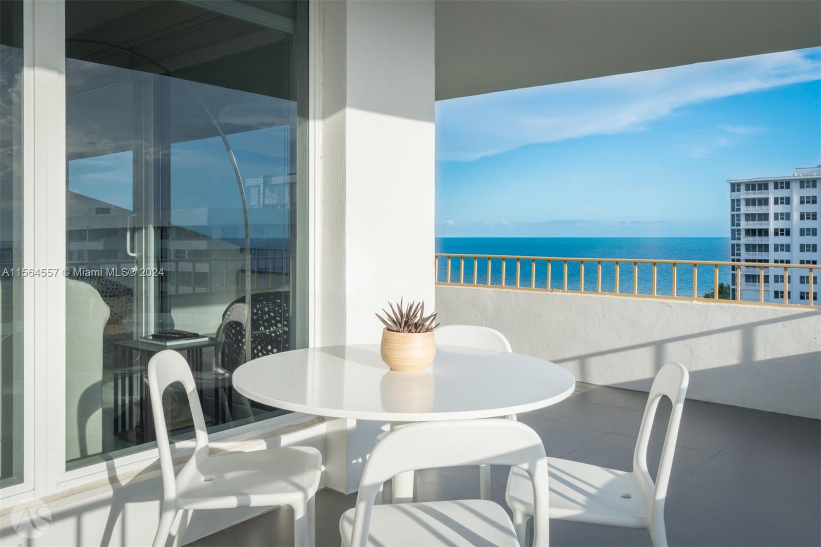 KEY BISCAYNE COMMODORE CL - Residential Lease