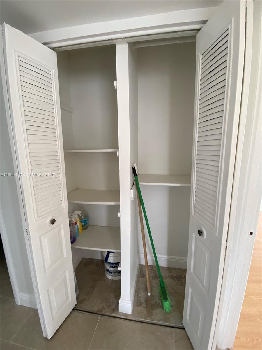 MONTECARLO CONDO - Residential