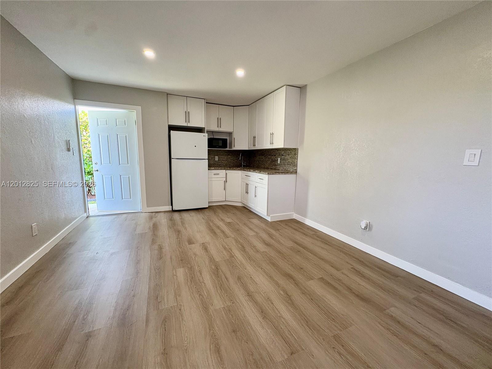 SOUTHERN ESTS - Residential Lease