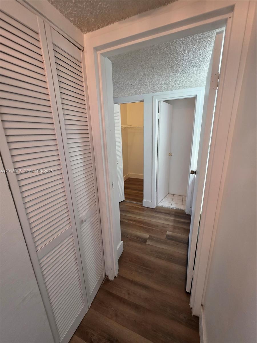 HERITAGE CIRCLE CONDO - Residential