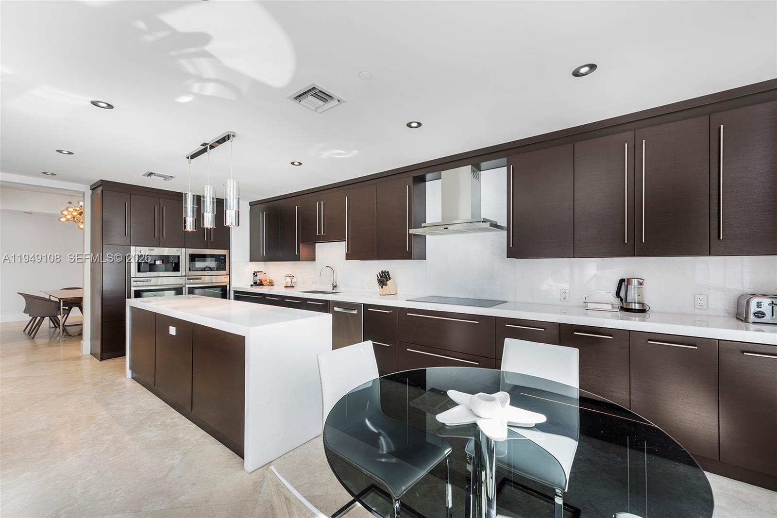 THE RESIDENCES AT THE BAT - Residential