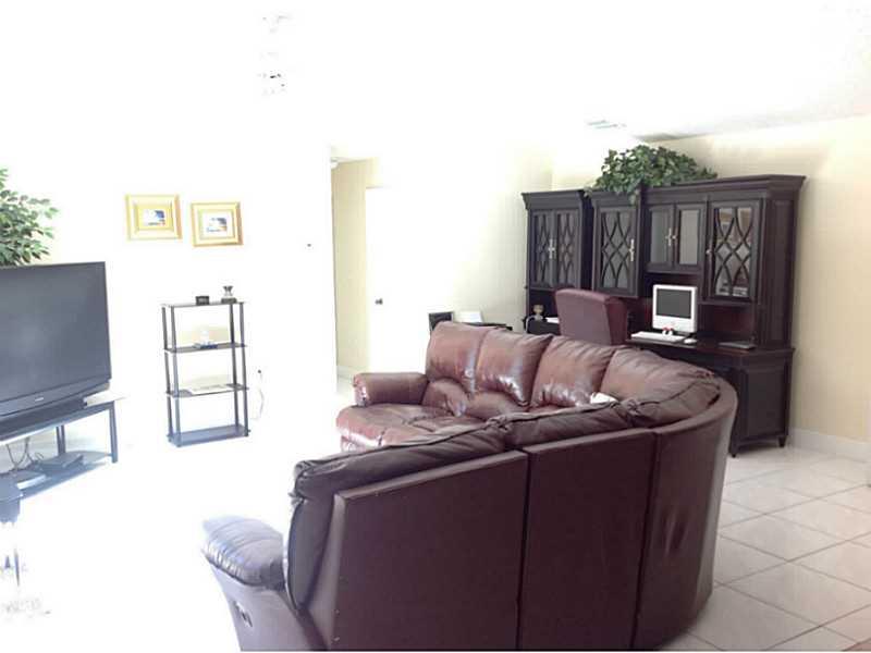 PEMBROKE SPRINGS - Residential