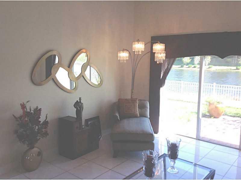 PEMBROKE SPRINGS - Residential