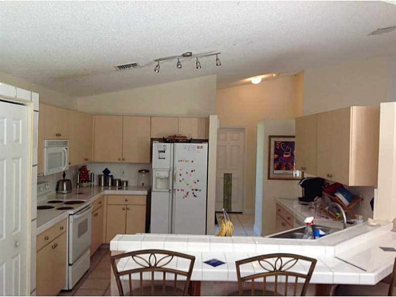 PEMBROKE SPRINGS - Residential