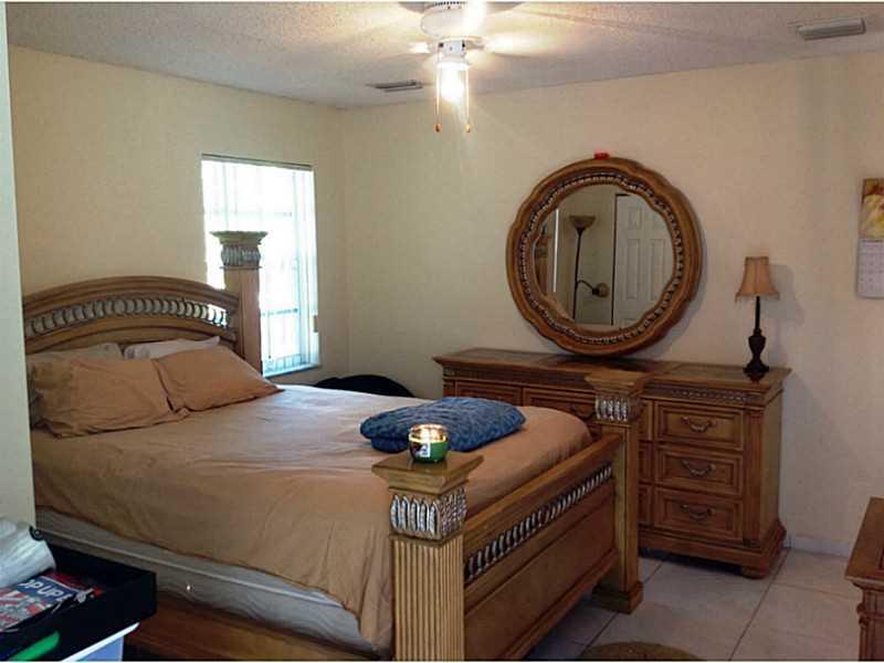 PEMBROKE SPRINGS - Residential