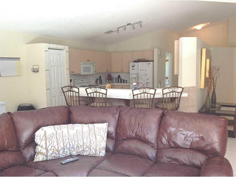 PEMBROKE SPRINGS - Residential