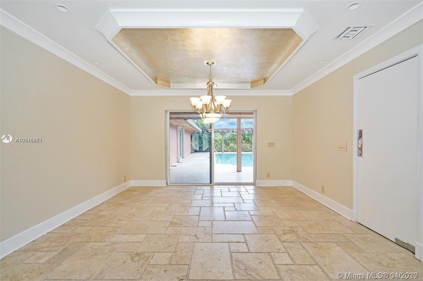 EMERALD HILLS - Residential Lease