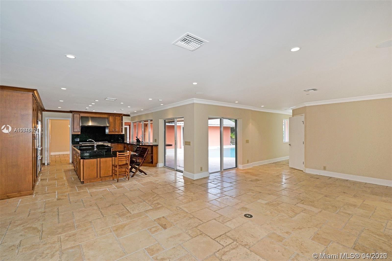 EMERALD HILLS - Residential Lease