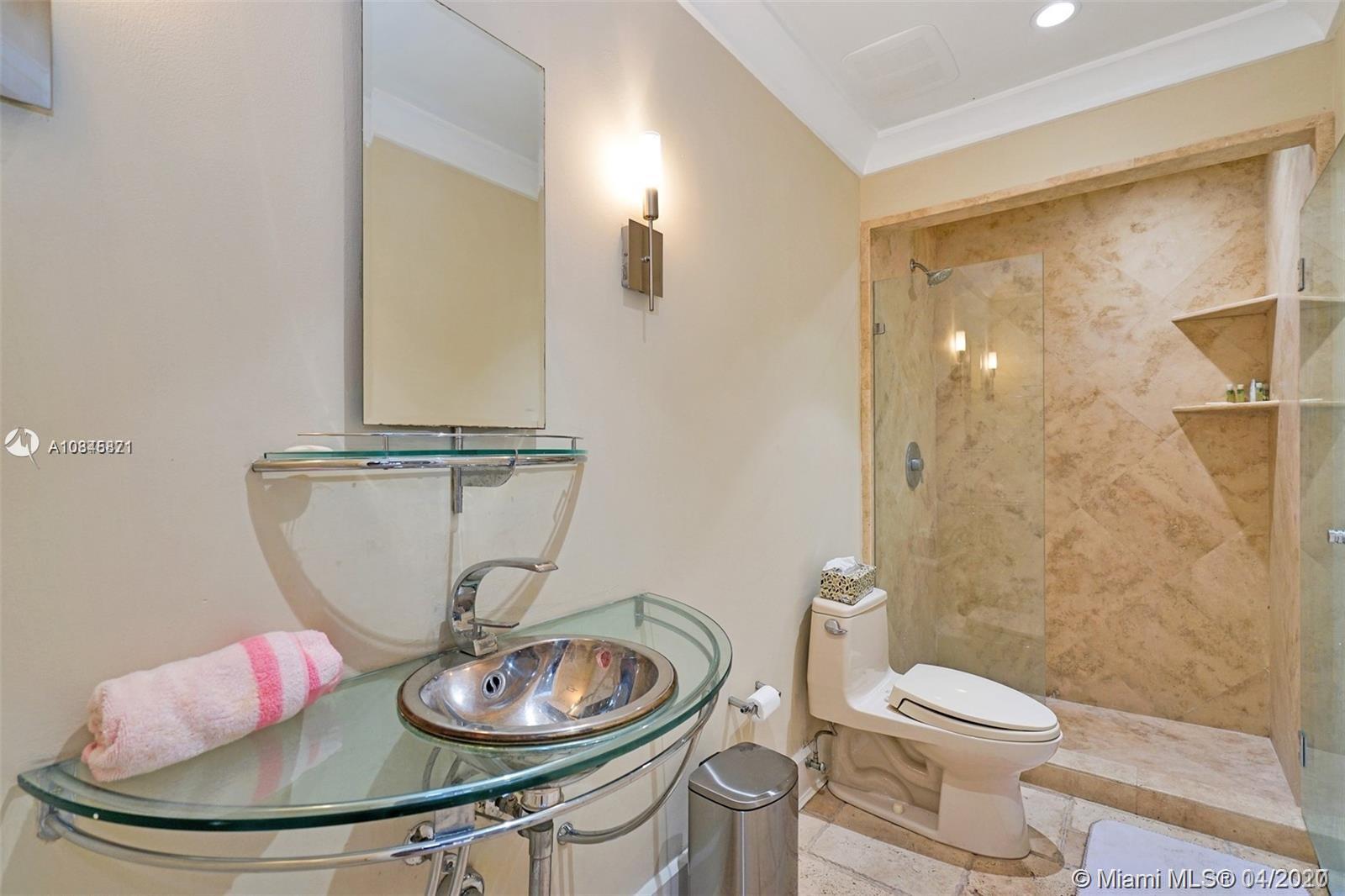 EMERALD HILLS - Residential Lease