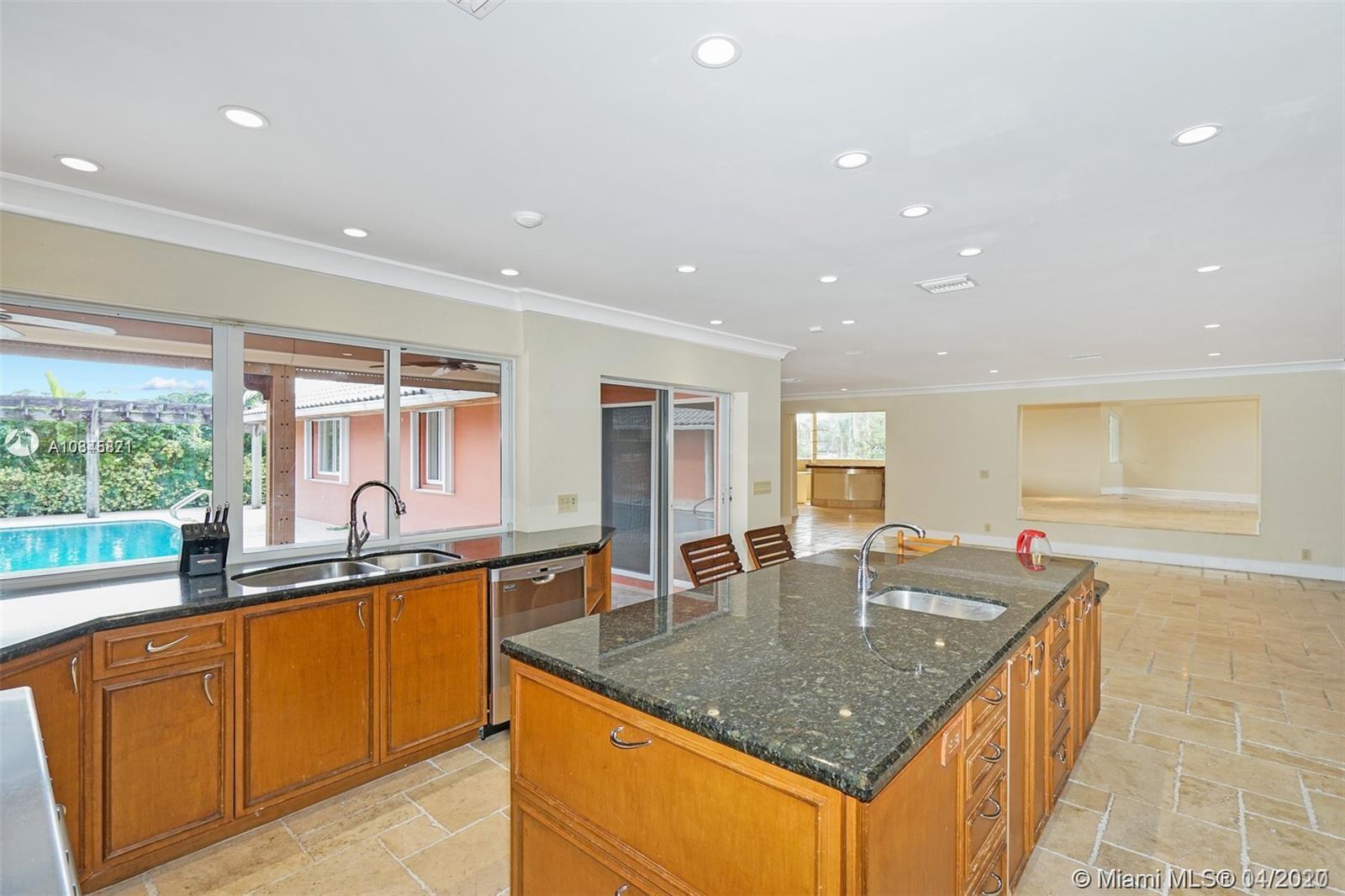 EMERALD HILLS - Residential Lease