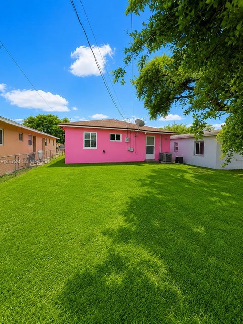 Tiny photo for 2227 Farragut St, Hollywood, FL 33020 (MLS # A12032524)