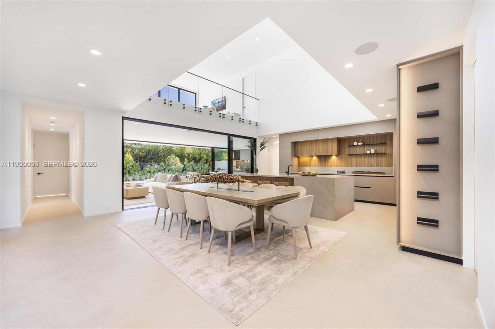 BAY HEIGHTS - Residential