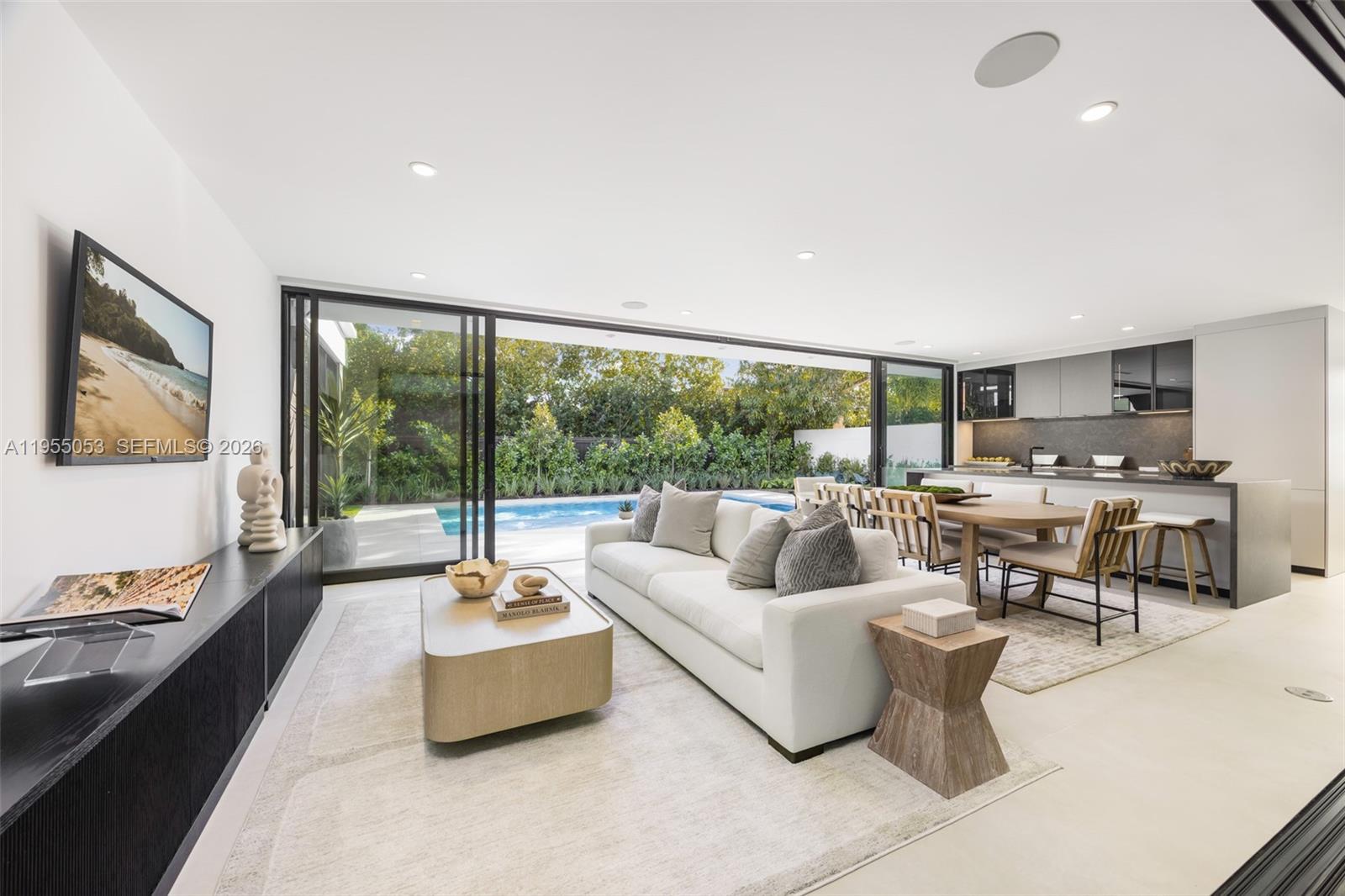 BAY HEIGHTS - Residential