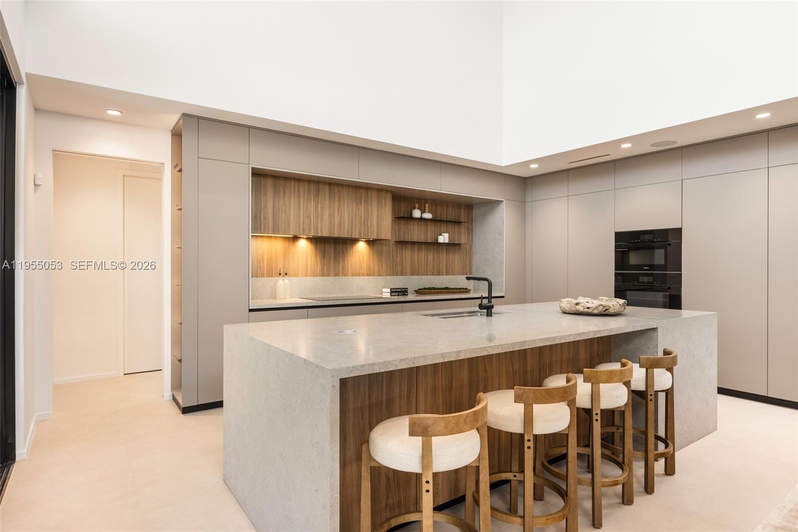 BAY HEIGHTS - Residential