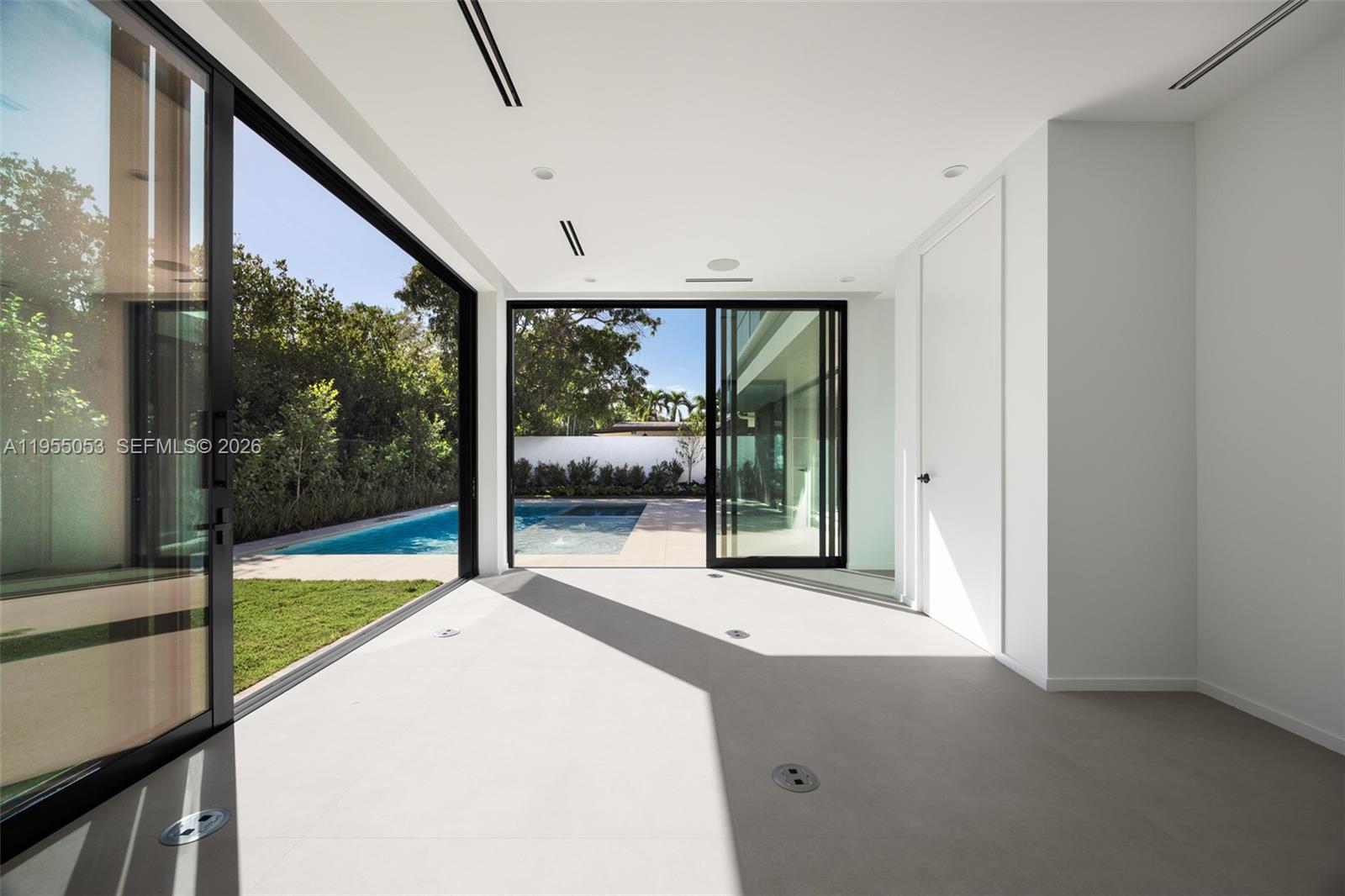 BAY HEIGHTS - Residential