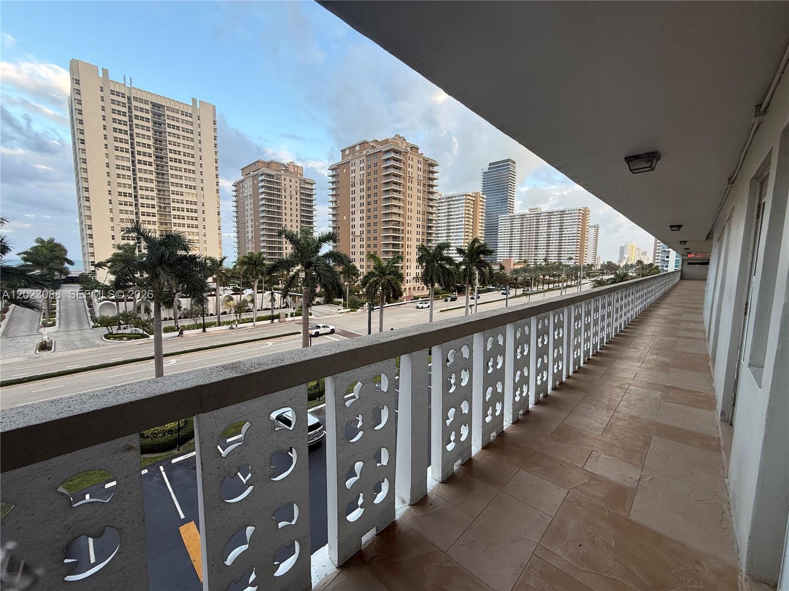 ISLANDS-MARTINIQUE CONDO - Residential