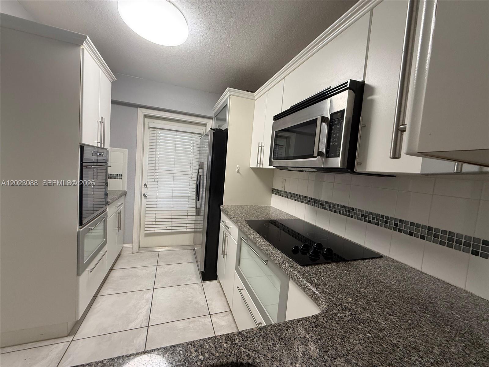 ISLANDS-MARTINIQUE CONDO - Residential