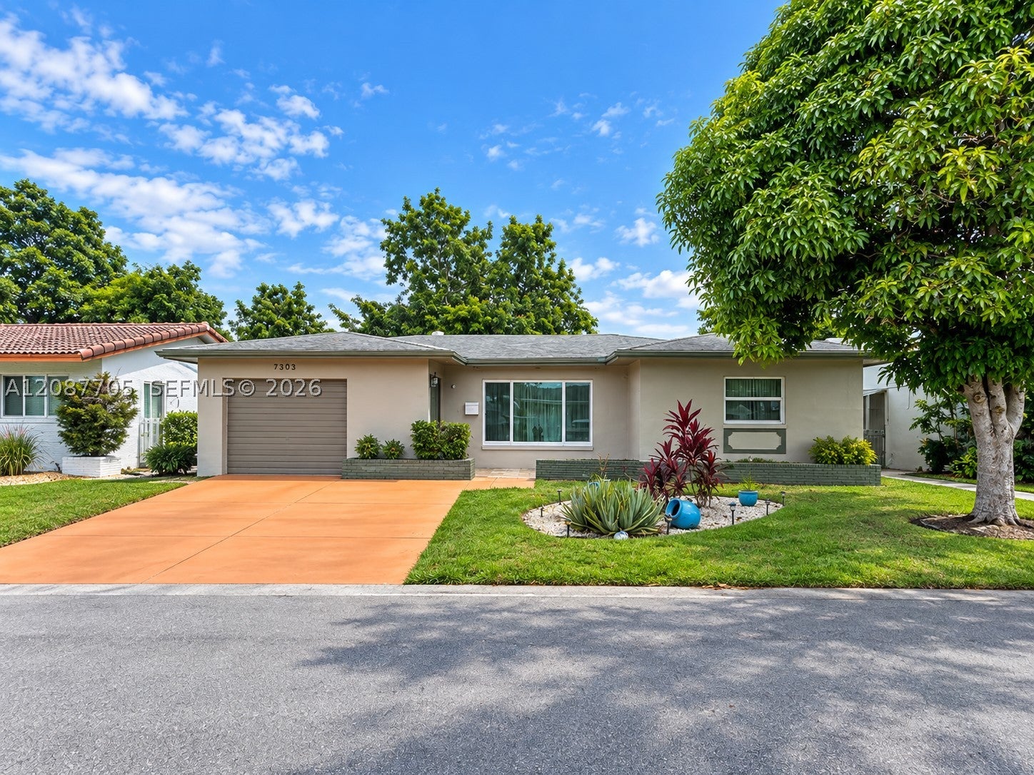 7303 NW 59th St