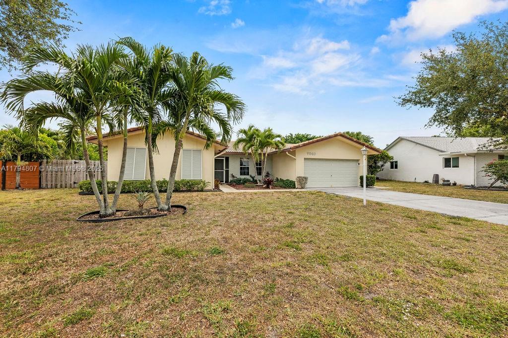 7640 NW 6th Ct
