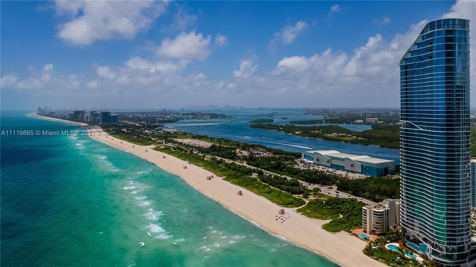 Ritz Carlton Residences - Residential