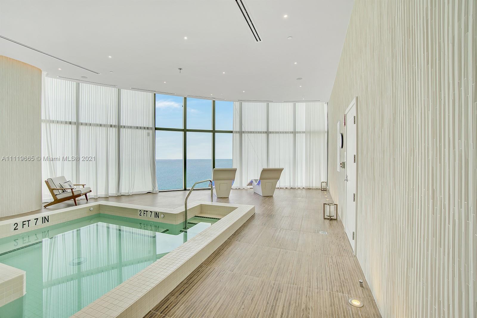 Ritz Carlton Residences - Residential