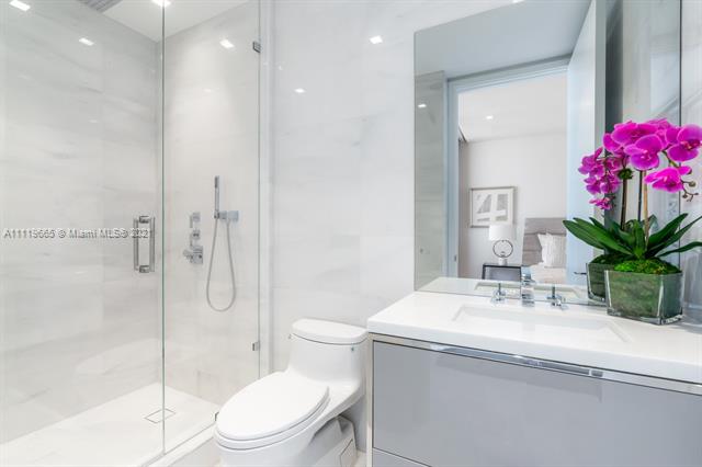 Ritz Carlton Residences - Residential