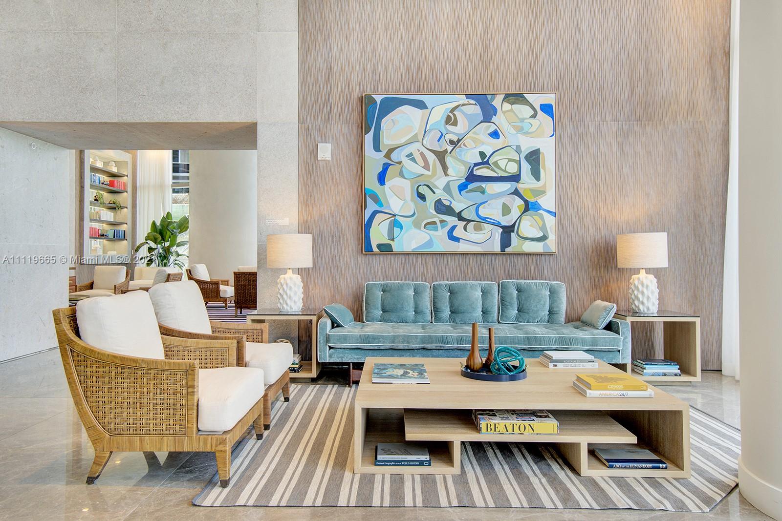 Ritz Carlton Residences - Residential