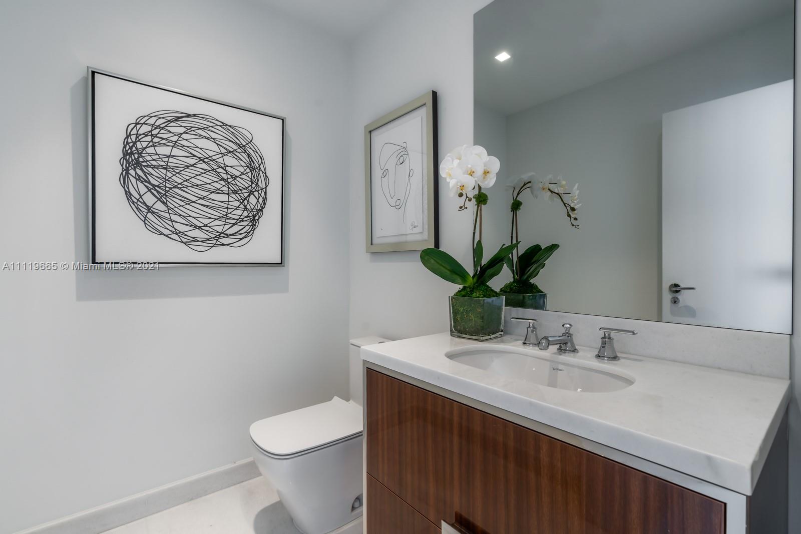 Ritz Carlton Residences - Residential