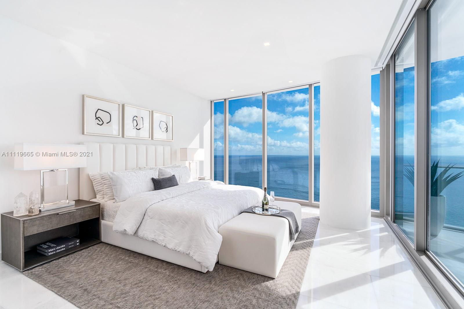 Ritz Carlton Residences - Residential