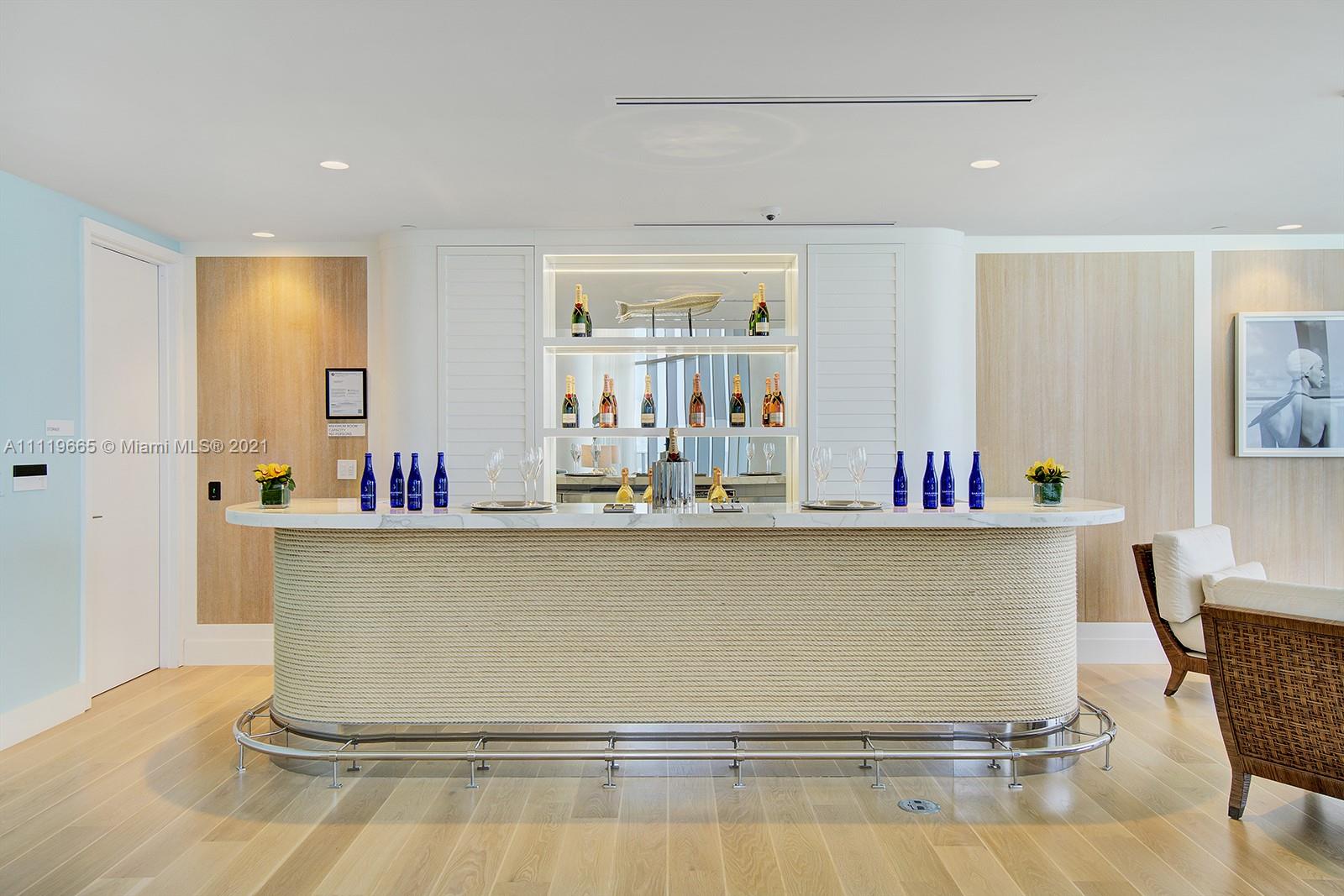 Ritz Carlton Residences - Residential