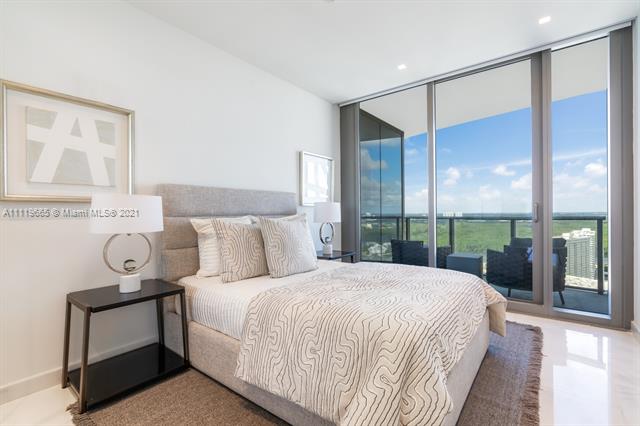 Ritz Carlton Residences - Residential