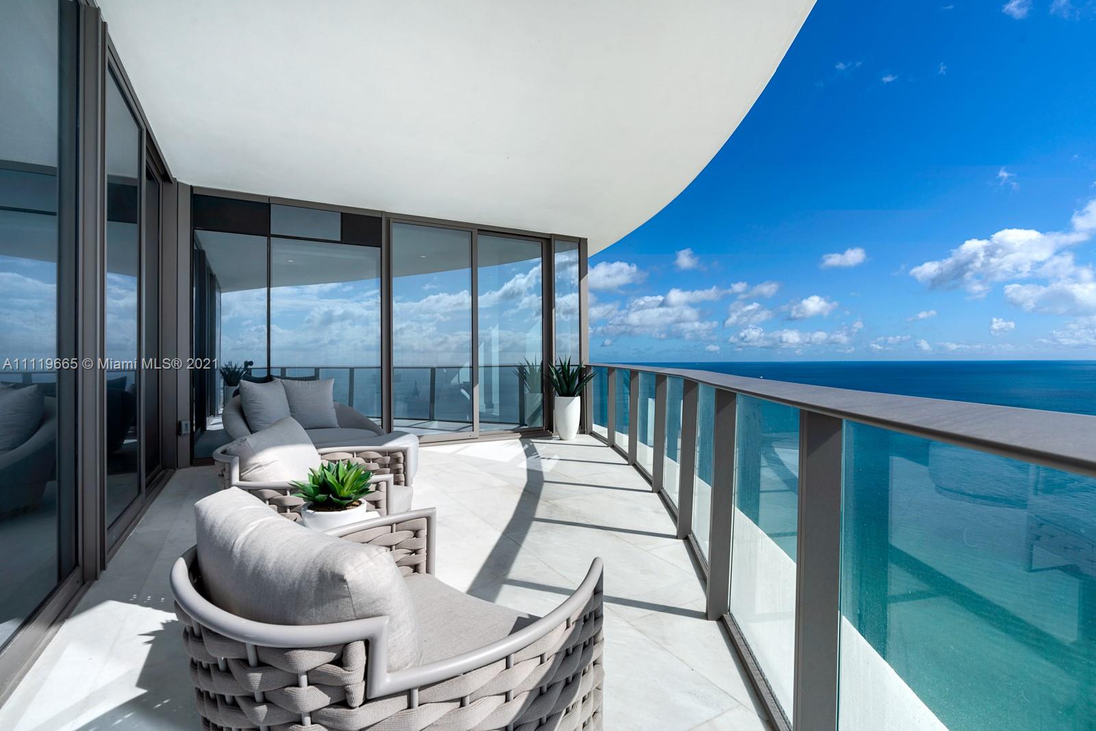 Ritz Carlton Residences - Residential