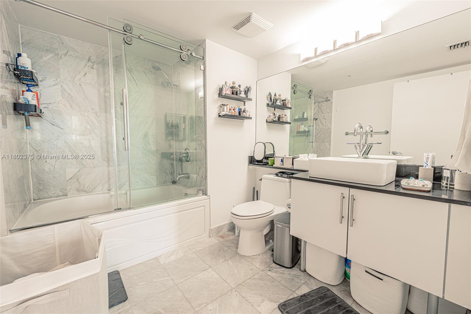 BRICKELL ON THE RIVER N T - Residential