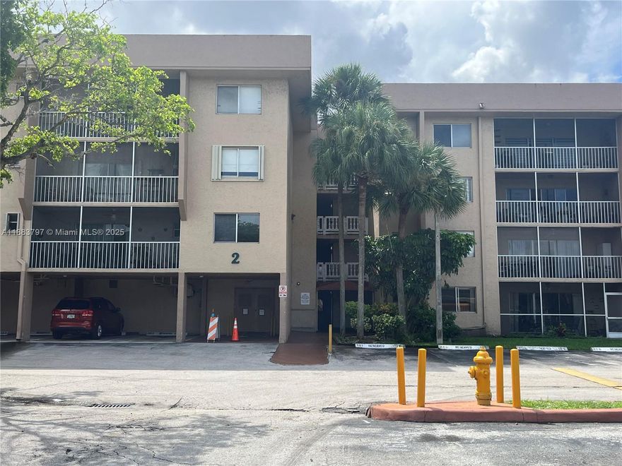 Excellent price on a move-in ready 2/2 plus den in Country Lane Condominium.  Screened in private balcony with canal view.  Pet friendly with in-unit washer and dryer.  Water, sewer and outside maintenance included in HOA fee.  Close to SR 826 and other major highways, public transportation, and all shopping conveniences. Blocks away from Main Street in Miami Lakes.  Quick sale requested. 

PLEASE EMAIL ALL OFFERS with 1) attachment and 2) pre-qualification letter or proof of funds.